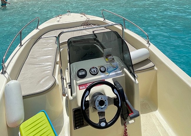 Afrodite luxury speedboat zakynthos